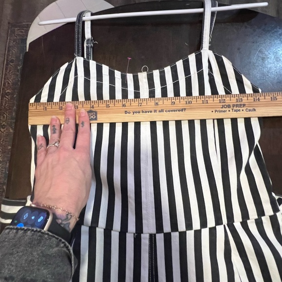 Black and White Striped Jumpsuit Rachel Roy size 6 - Picture 12 of 12